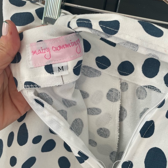 White and Navy Polka Dot skirt NWT Size M by Maizy Cummings 💕💕 - Picture 3 of 6